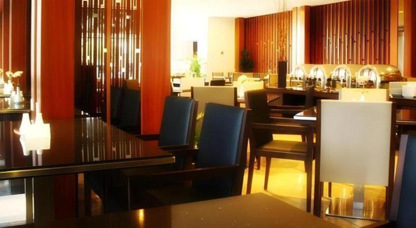 Mitra Bandung Hotel Екстер'єр фото