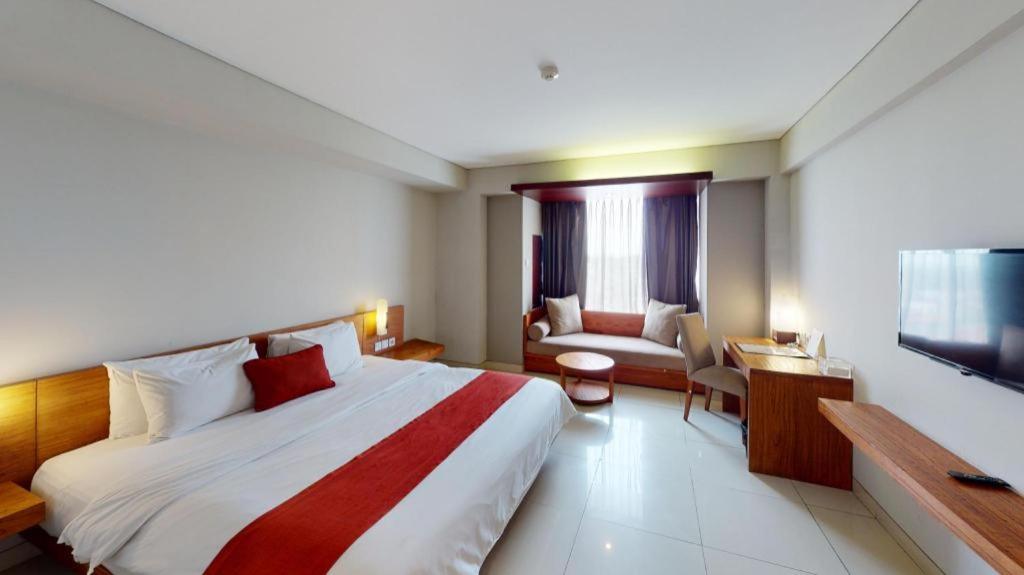 Mitra Bandung Hotel Екстер'єр фото