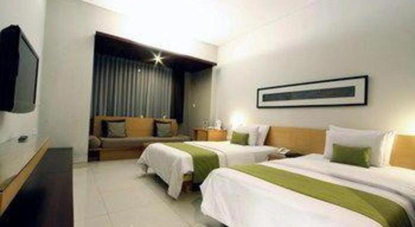 Mitra Bandung Hotel Екстер'єр фото