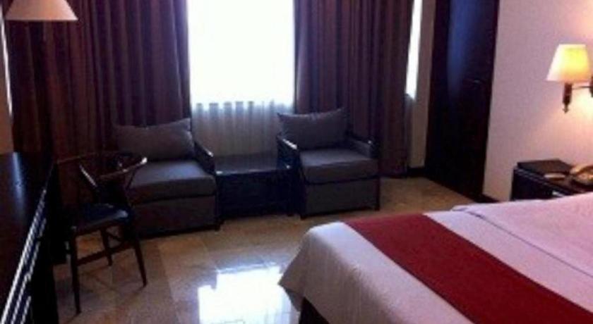 Mitra Bandung Hotel Екстер'єр фото