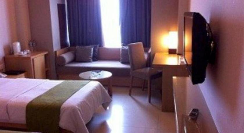 Mitra Bandung Hotel Екстер'єр фото