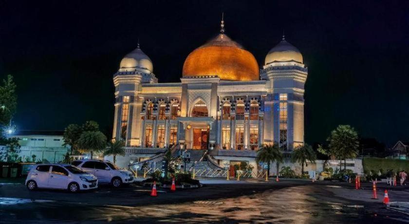 Mitra Bandung Hotel Екстер'єр фото