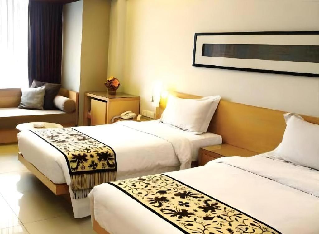 Mitra Bandung Hotel Екстер'єр фото